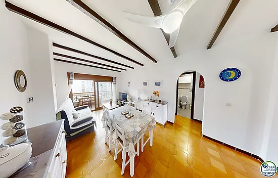 Apartamento las chavolas a 750m de la playa en Empuriabrava
