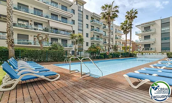 Superbe Atico de 2 chambres dans une très jolie résidence avec piscine