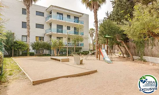 Superbe Atico de 2 chambres dans une très jolie résidence avec piscine