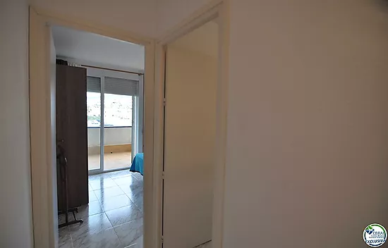 Appartement de 3 chambres avec amarre de 2,50x8 mètres à Roses Santa Margarita