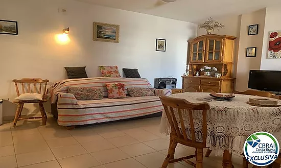 Apartment with optional garage in Santa Margarida, Roses