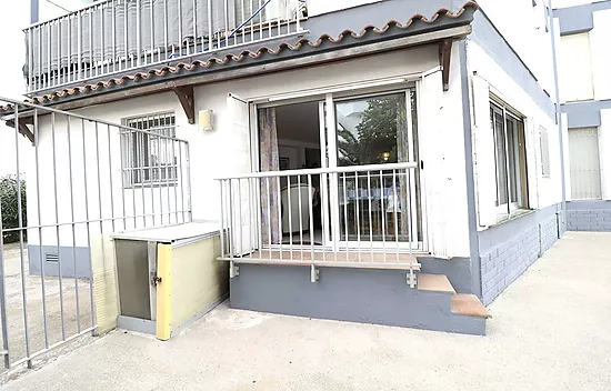 Apartment with shared mooring, Santa Margarita, Roses.