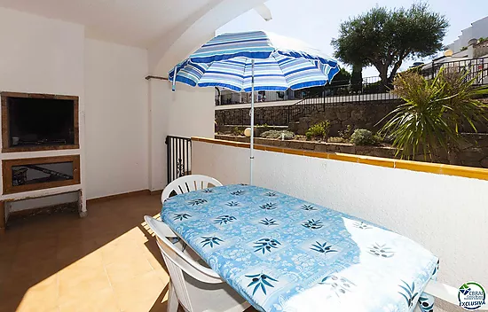 Pleasant ground floor with terrace with barbecue!