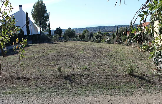 PARCELA TERRENO EN GARRIGUELLA