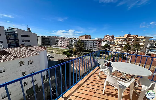 MAGNIFICENT 2 BEDROOM APARTMENT 400 METERS FROM THE BEACH