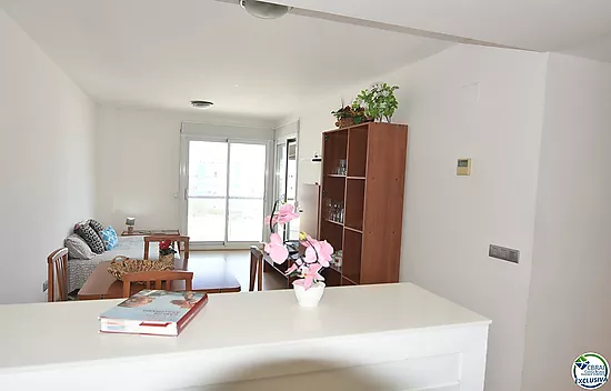 Apartment - Apartment for sale in Roses, with 66 m2, 2 bedrooms and 1 bathroom, Elevator, Community 