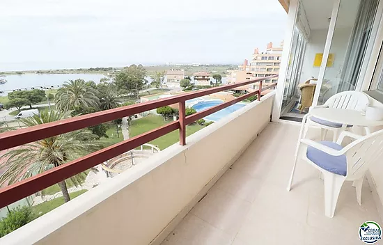 Se Vende apartamento 1 dormitorio, Isla de Roses, vista amplia