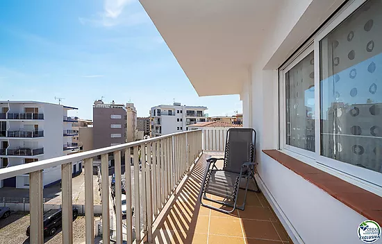 Stunning two-bedroom apartment just steps from the beach