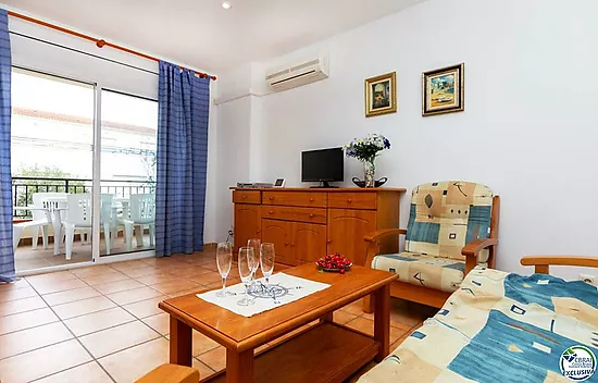 Cosy flat 100m from the sea, located in the urbanization of Fener de Baix, between Llançà and El Por