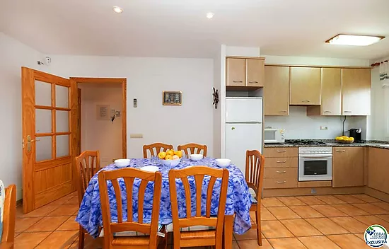 Cosy flat 100m from the sea, located in the urbanization of Fener de Baix, between Llançà and El Por