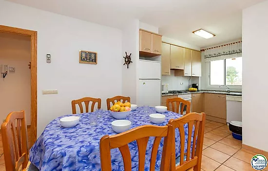 Cosy flat 100m from the sea, located in the urbanization of Fener de Baix, between Llançà and El Por