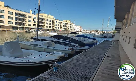 PORT MOXÓ 3.45 X 10m mooring for sailboat, garage and storage room for sale in Empuriabrava