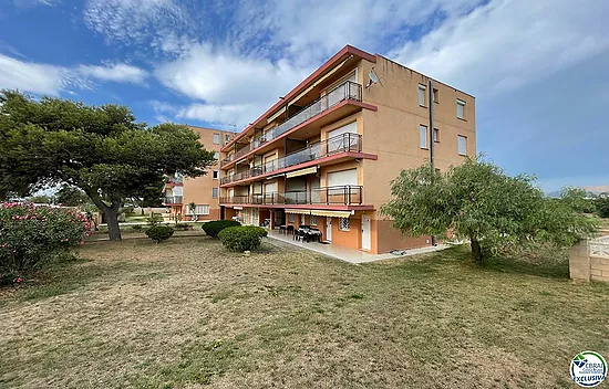 Estudio en zona natural de ensueño, sobre la zona natural de la playa de la Rubina de Empuriabrava, 