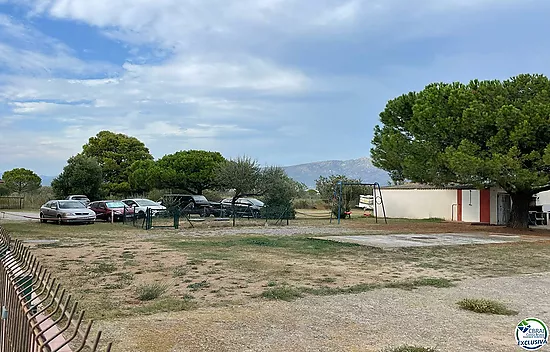 Estudio en zona natural de ensueño, sobre la zona natural de la playa de la Rubina de Empuriabrava, 