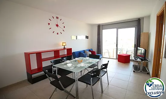 PUIG ROM EMPURIABRAVA Appartement avec parking privé et solarium et piscine communautaire