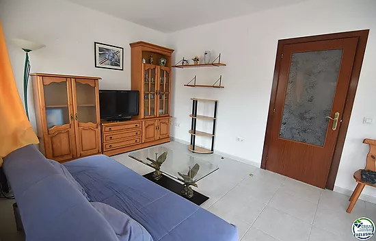 Apartment 450 m from the beach of Santa Margarita, Roses.