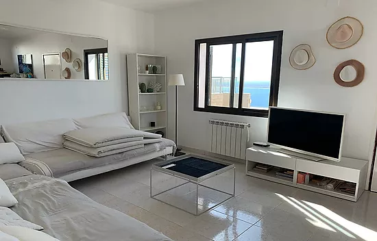 APARTAMENTO con vistas al mar en el Mirador de La Bahía de Roses