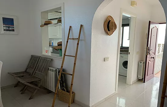 APARTAMENTO con vistas al mar en el Mirador de La Bahía de Roses