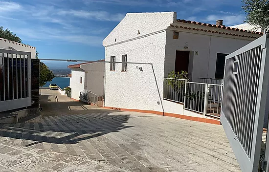 APARTAMENTO con vistas al mar en el Mirador de La Bahía de Roses