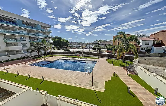 2 BEDROOM APARTMENT WITH TOURIST LICENSE IN LUXURY RESIDENCE