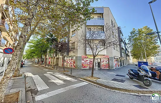 3-bedroom apartment in the heart of Rosas for sale: