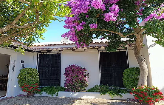 Venta de casa emblemática en Santa Margarita, Roses.