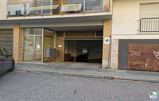 Venta de plazas de aparcamiento en Llançà