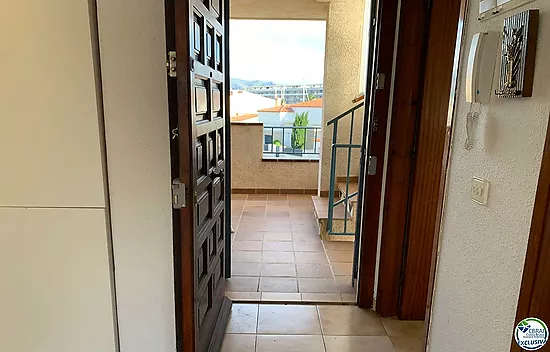 Hermoso apartamento con licencia turística en santa Margarita Rosas