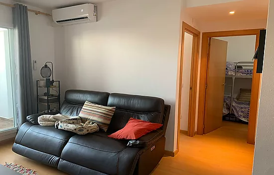 PRECIOSO APARTAMENTO CON VISTA AL CANAL con LICENCIA TURÍSTICA