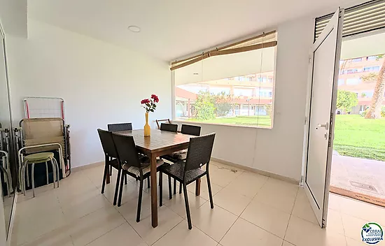 Apartment on Isla de Roses, Santa Margarita (Costa Brava) with tourist license