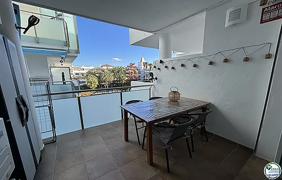 Magnifique appartement avec piscine communautaire