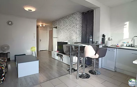 Spacieux appartement de 2 chambres avec une grande terrasse de 31m2