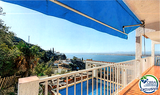 Superb House with panoramic view of the Bay of Roses + Tourist License