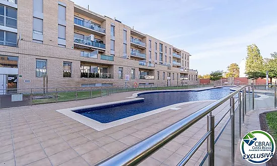 PUIG ROM EMPURIABRAVA Appartement de deux chambres, piscine commune et licence touristique