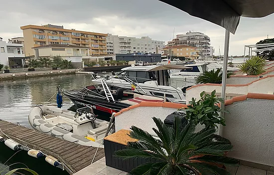 Casa de Pescadors con amarre privado en Santa Margarita Rosas