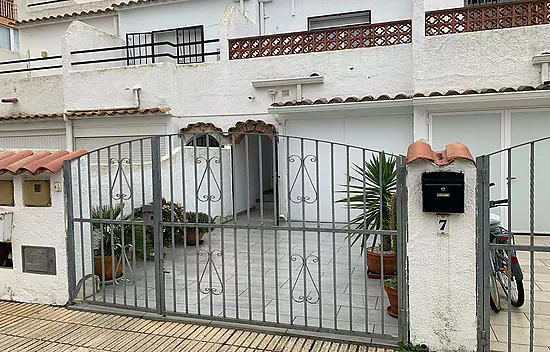 Casa de Pescadors con amarre privado en Santa Margarita Rosas