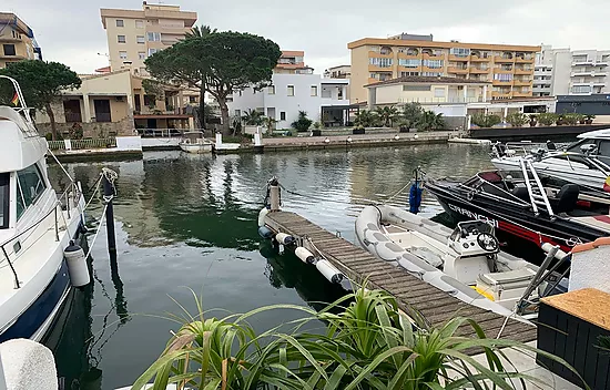 Casa de Pescadors con amarre privado en Santa Margarita Rosas